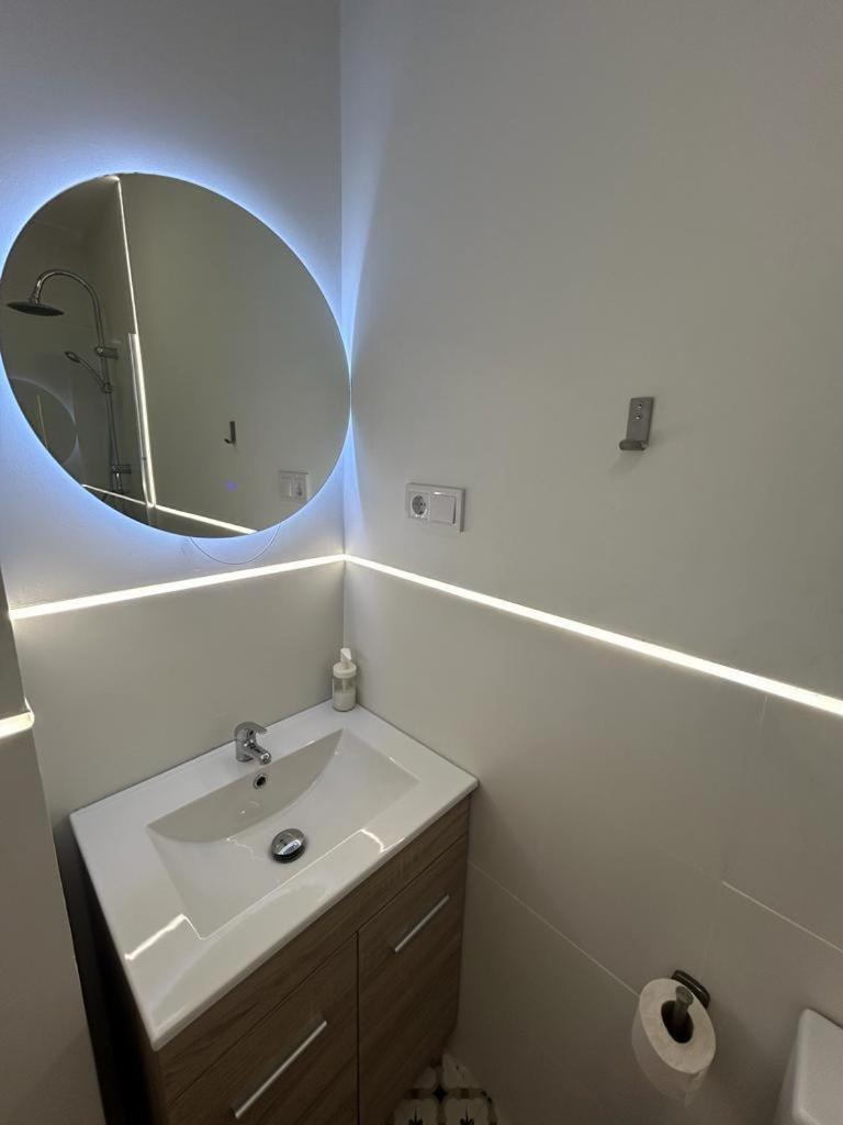 Apartamentos Rocablanca Benidorm Quarto foto