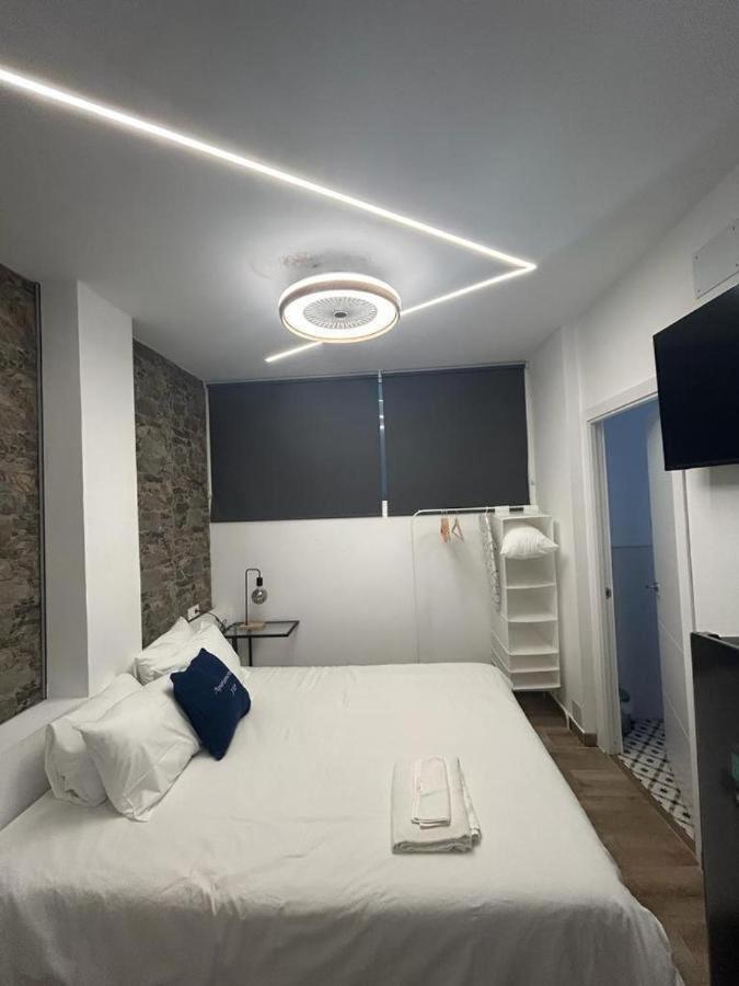 Apartamentos Rocablanca Benidorm Quarto foto